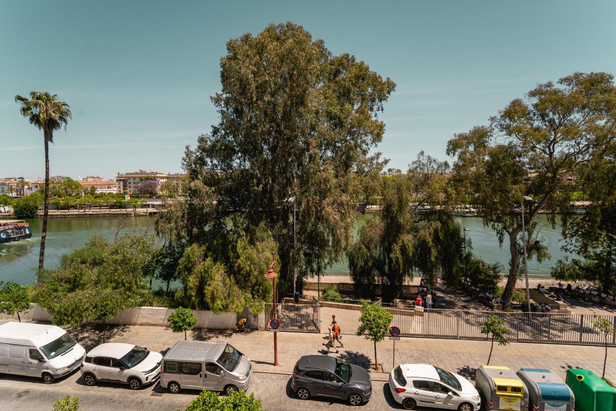 Betis River View Sevilla Bagian luar foto